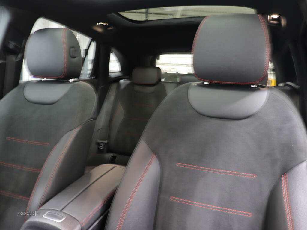Oct 2021 Mercedes-Benz EQA EQA 250 140kW AMG Line Premium 66.5kWh 5dr Auto