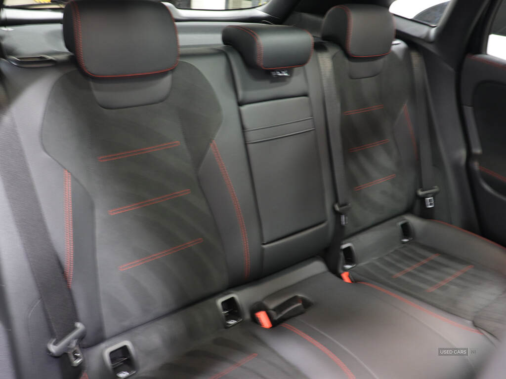 Oct 2021 Mercedes-Benz EQA EQA 250 140kW AMG Line Premium 66.5kWh 5dr Auto