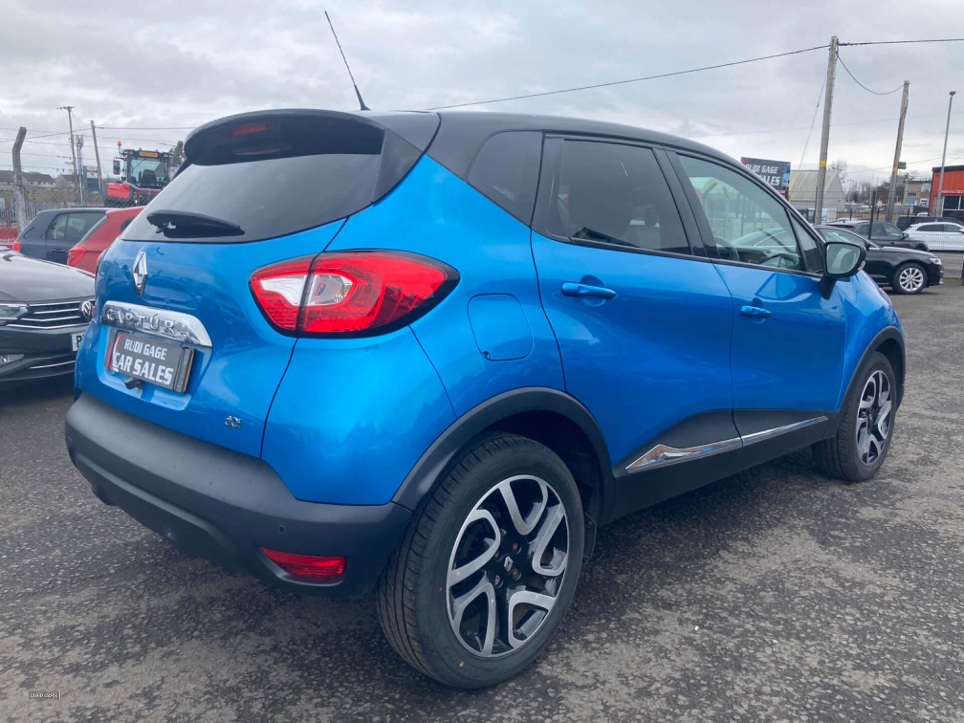 Aug 2016 Renault Captur 1.5 dCi 90 Dynamique S Nav 5dr