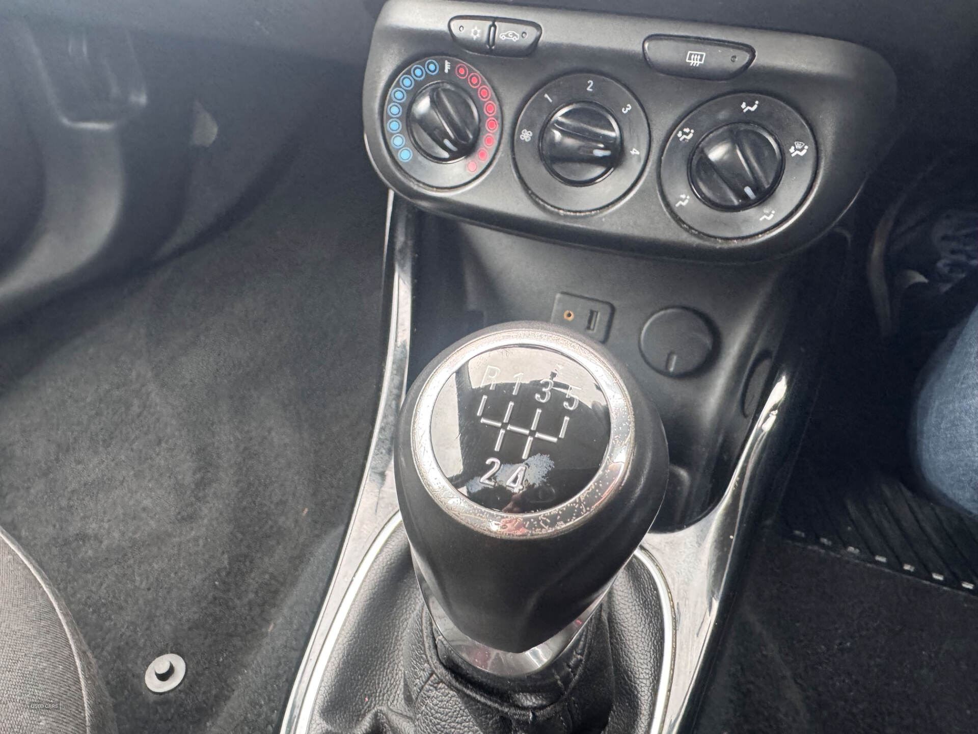 Aug 2015 Vauxhall Adam 1.2i Jam 3dr