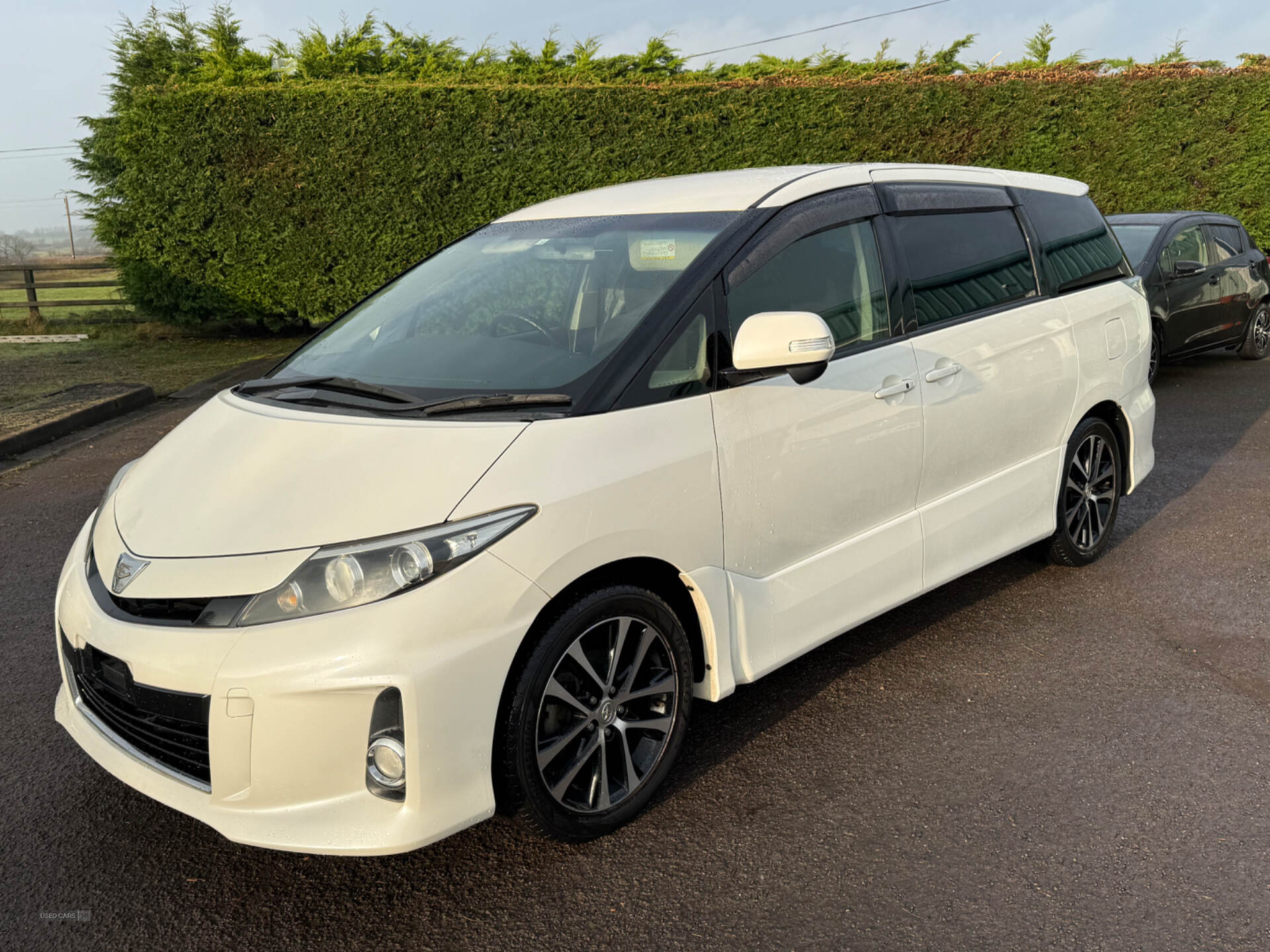 Aug 2012 Toyota Estima Aeras 7 Seats
