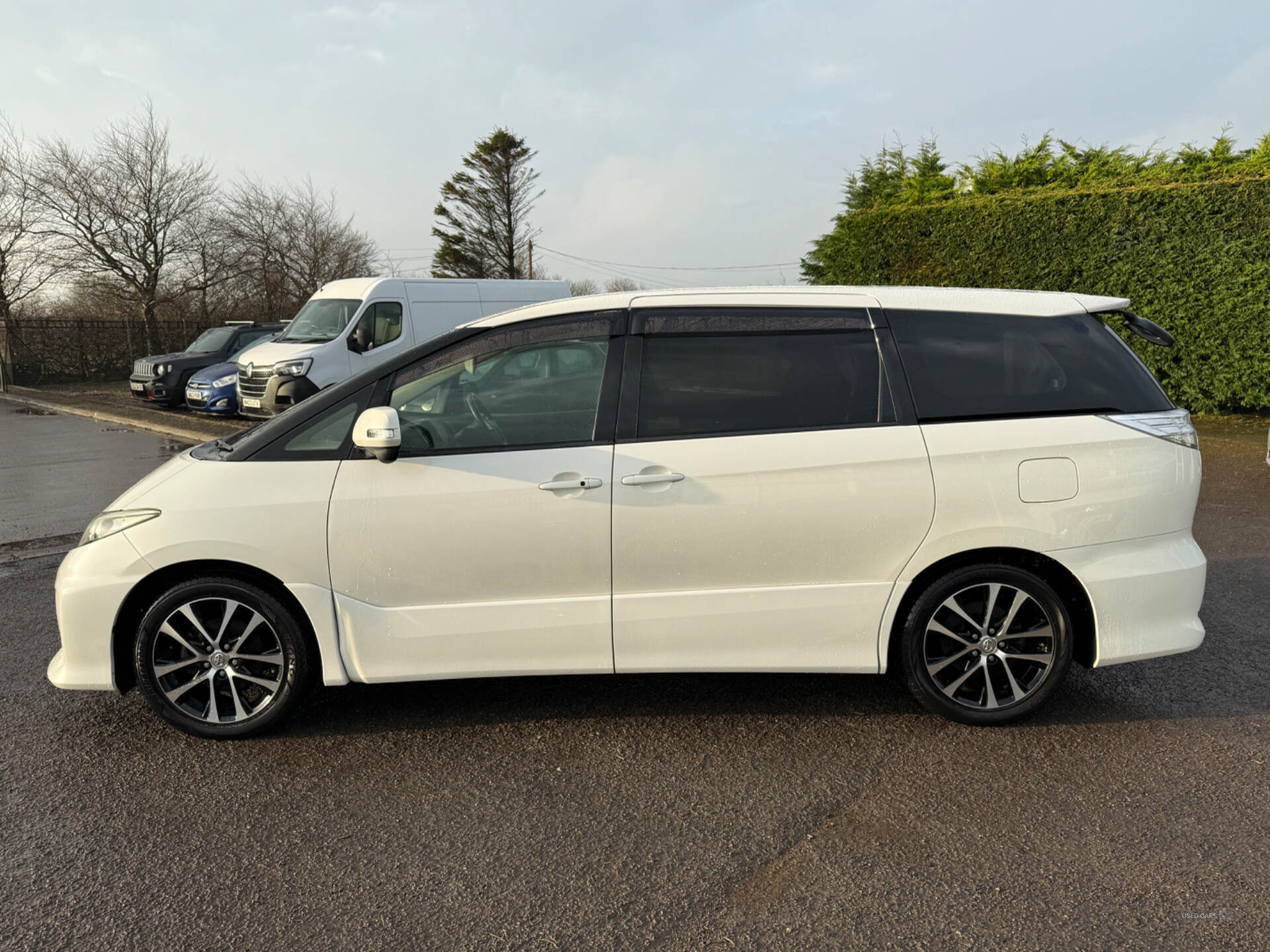 Aug 2012 Toyota Estima Aeras 7 Seats