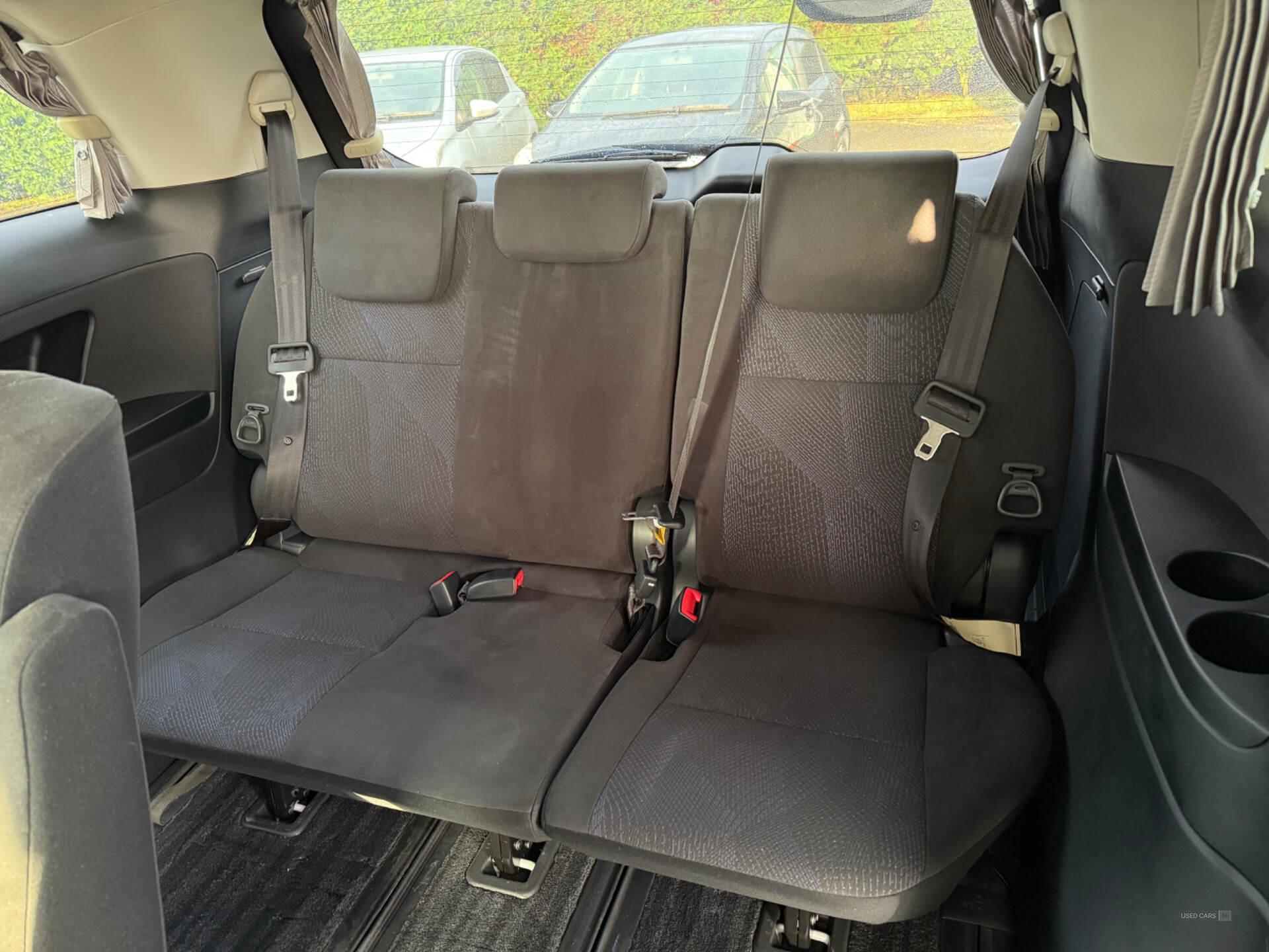 Aug 2012 Toyota Estima Aeras 7 Seats