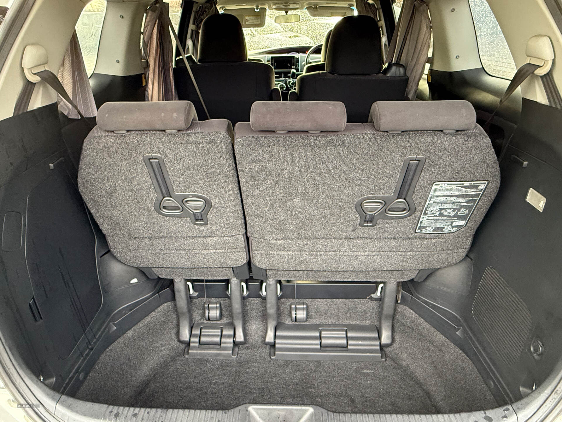 Aug 2012 Toyota Estima Aeras 7 Seats
