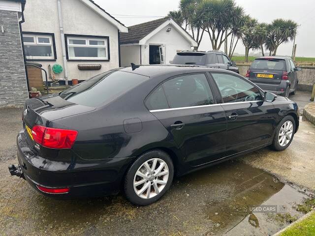 Sep 2013 Volkswagen Jetta 1.6 TDI CR Bluemotion Tech Limited Edition 4dr