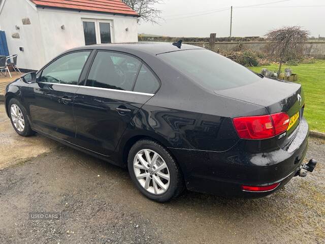 Sep 2013 Volkswagen Jetta 1.6 TDI CR Bluemotion Tech Limited Edition 4dr