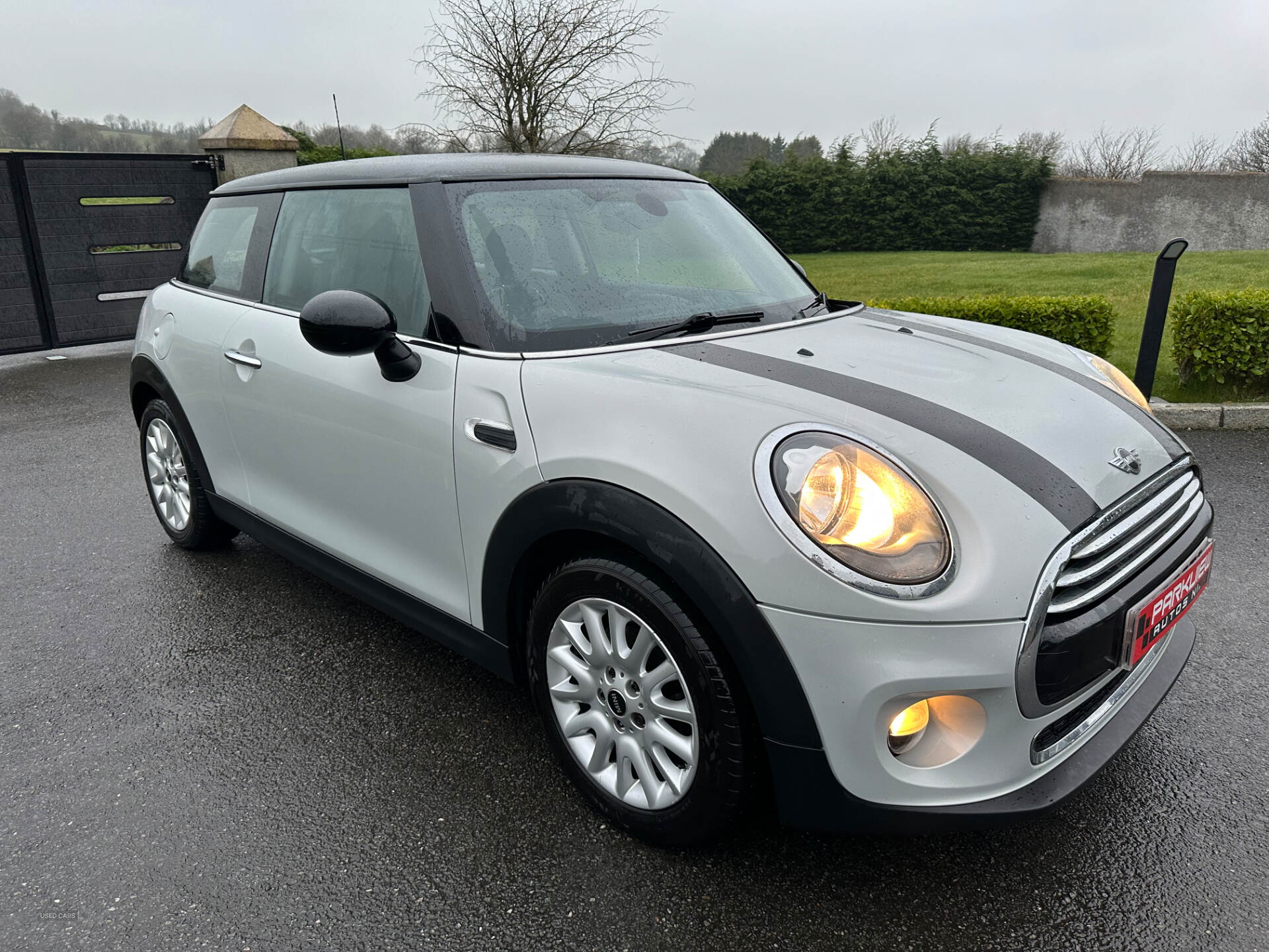 Oct 2015 MINI Hatch 1.5 Cooper D 3dr