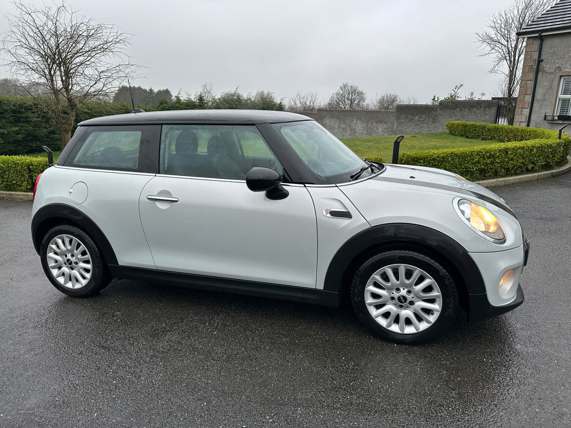 Oct 2015 MINI Hatch 1.5 Cooper D 3dr