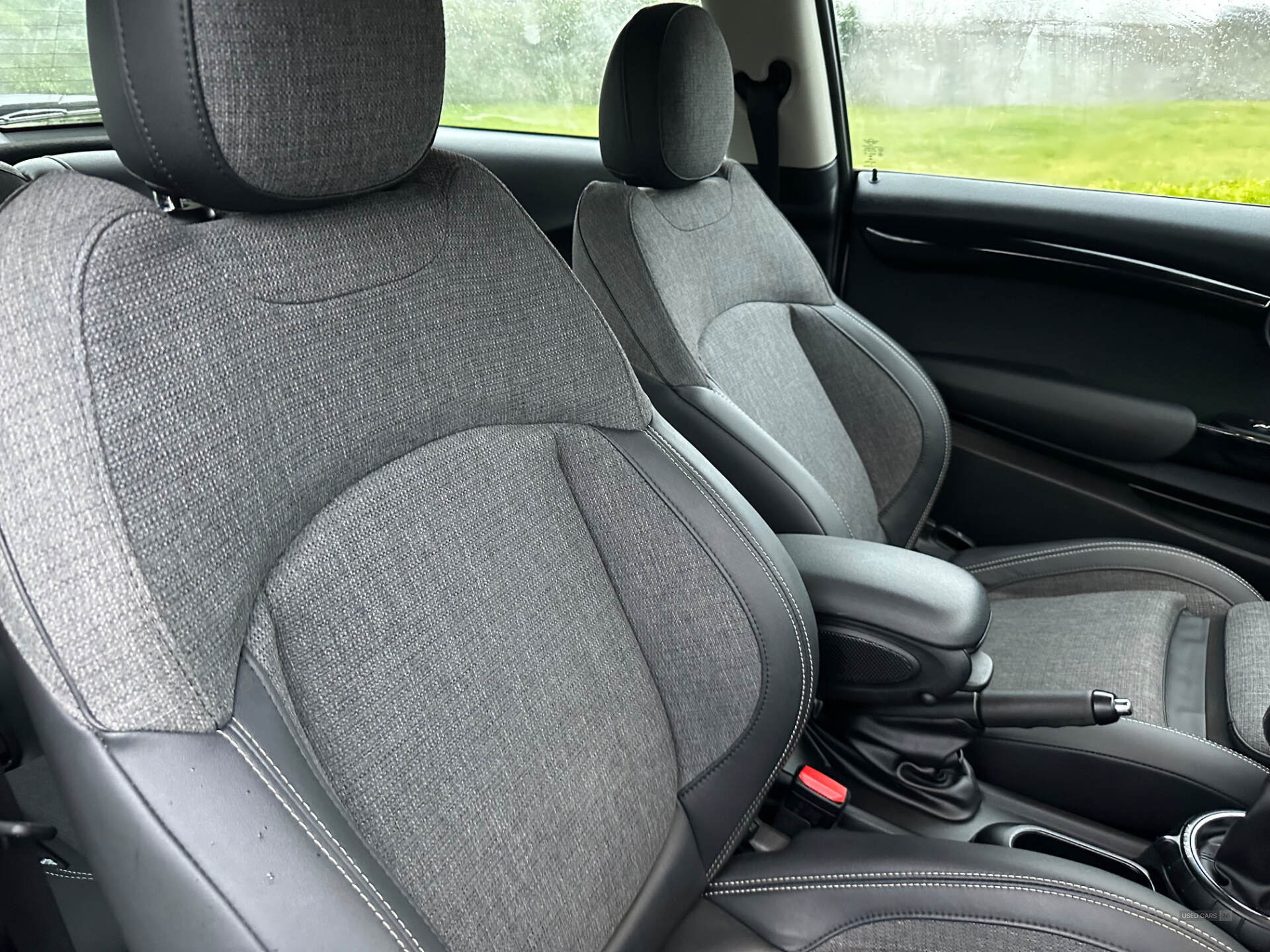 Oct 2015 MINI Hatch 1.5 Cooper D 3dr