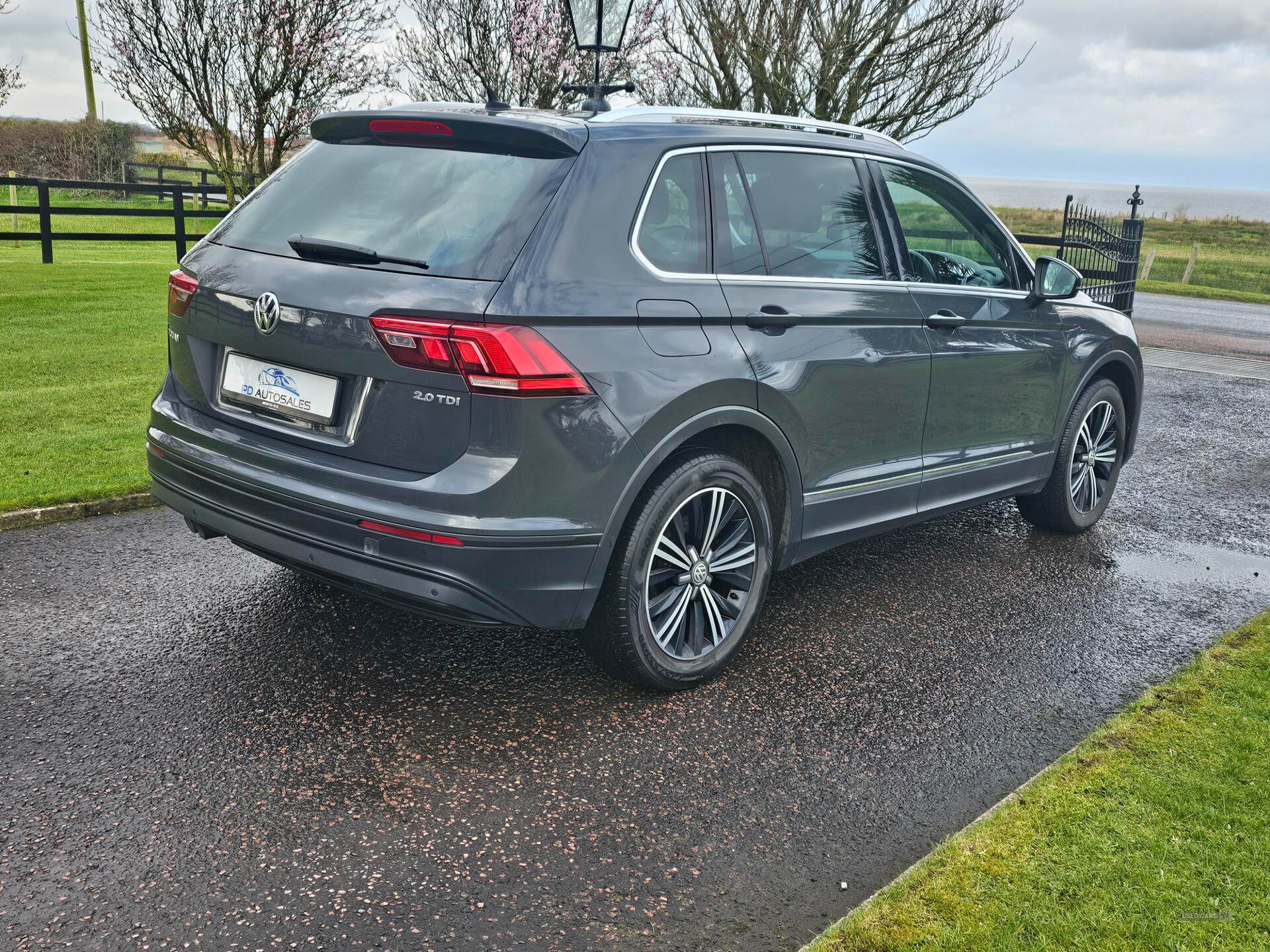 Volkswagen Tiguan DIESEL ESTATE in Armagh