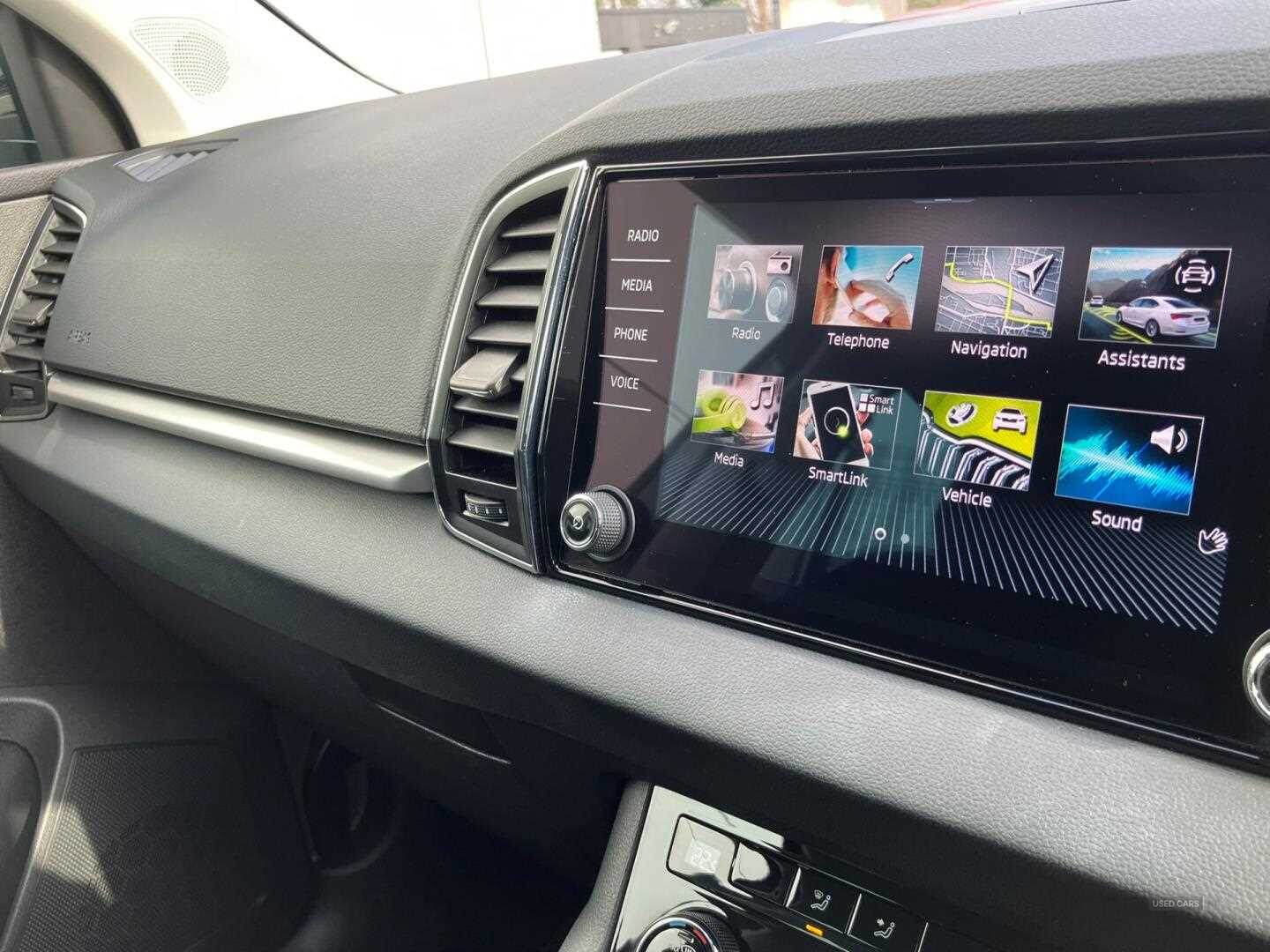 Nov 2022 Skoda Karoq 1.0 TSI SE Drive 5dr