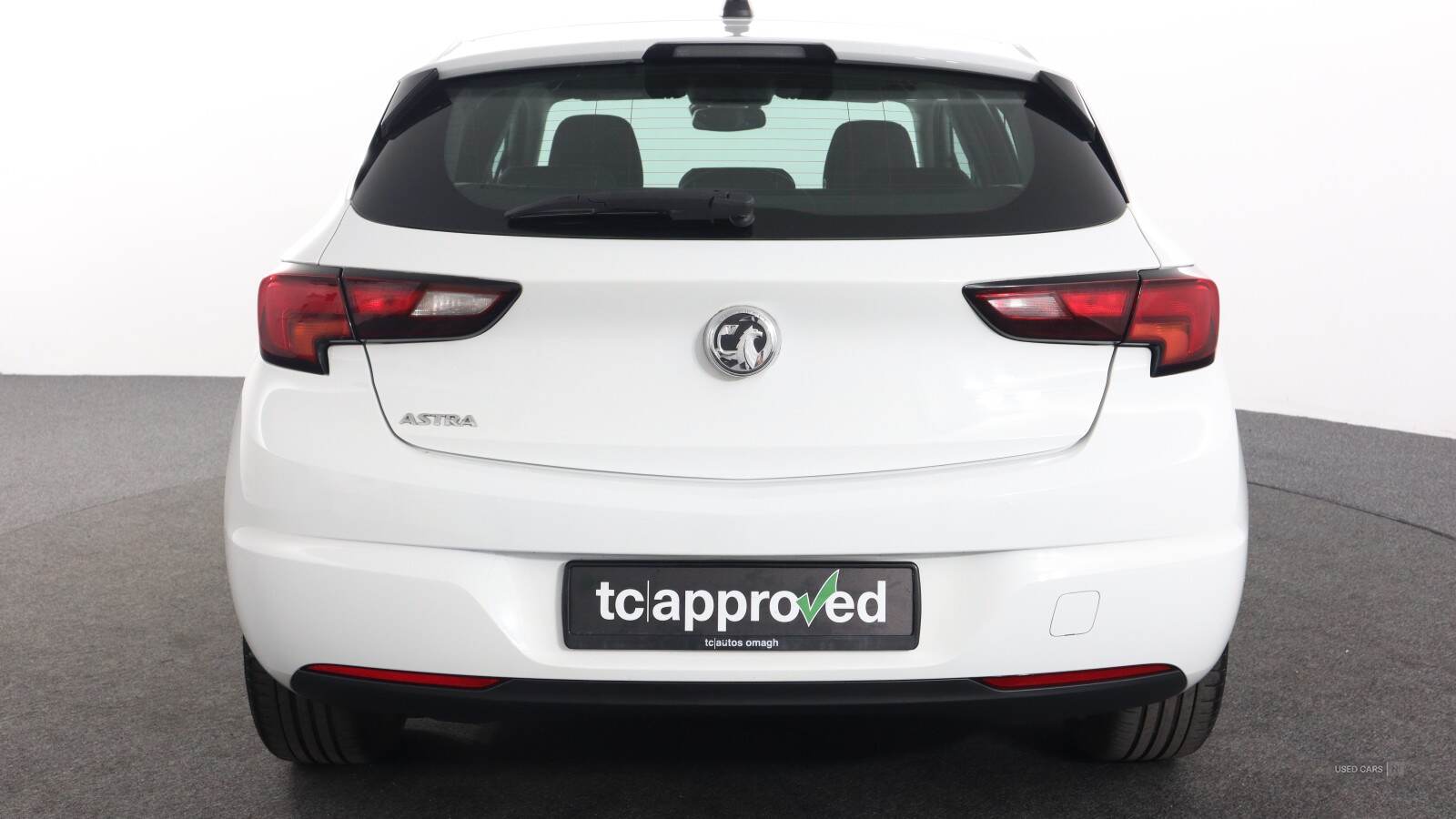 Dec 2020 Vauxhall Astra 1.5 Turbo D SRi Nav 5dr