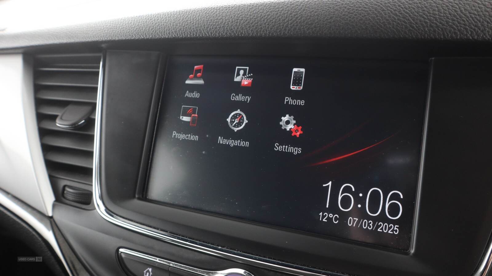 Dec 2020 Vauxhall Astra 1.5 Turbo D SRi Nav 5dr