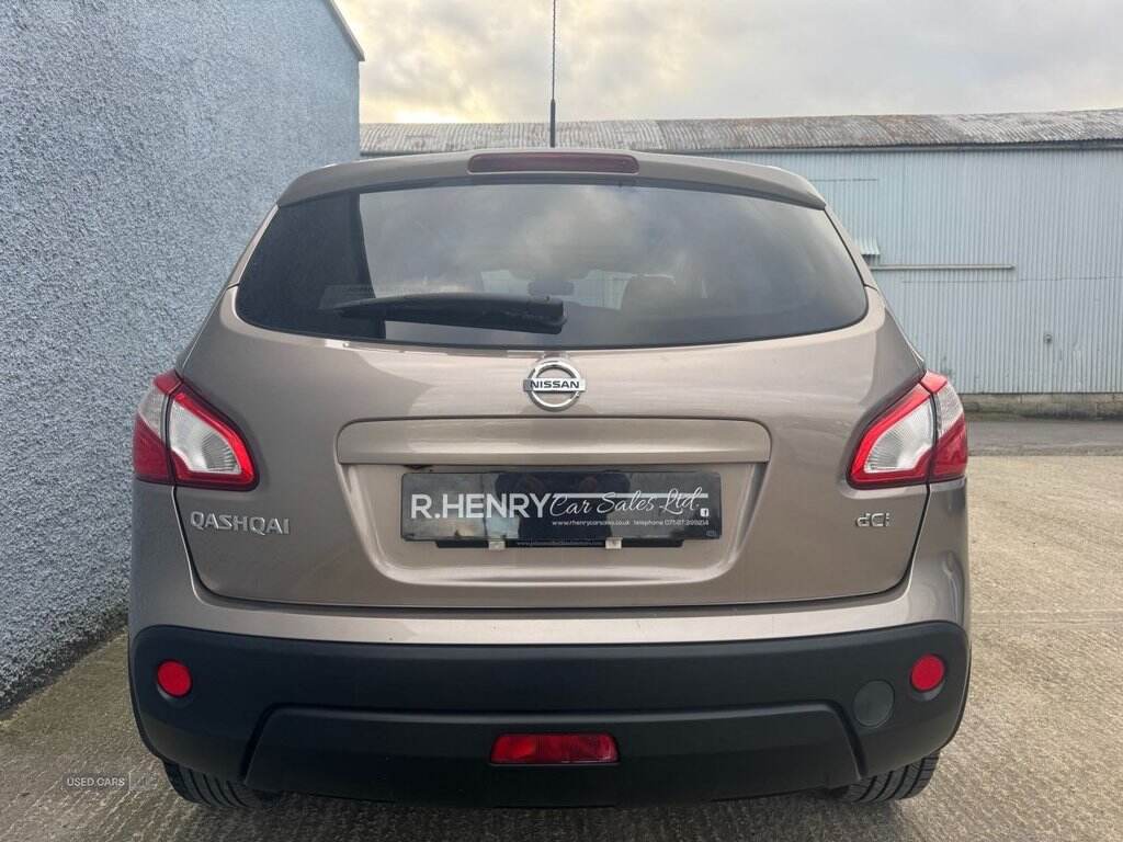 2012 Nissan Qashqai 1.5 dCi n-tec+ SUV 5dr Diesel Manual 2WD Euro 5 (110 ps)