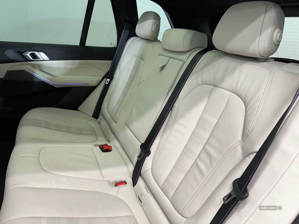 Dec 2021 BMW X5 xDrive45e M Sport 5dr Auto