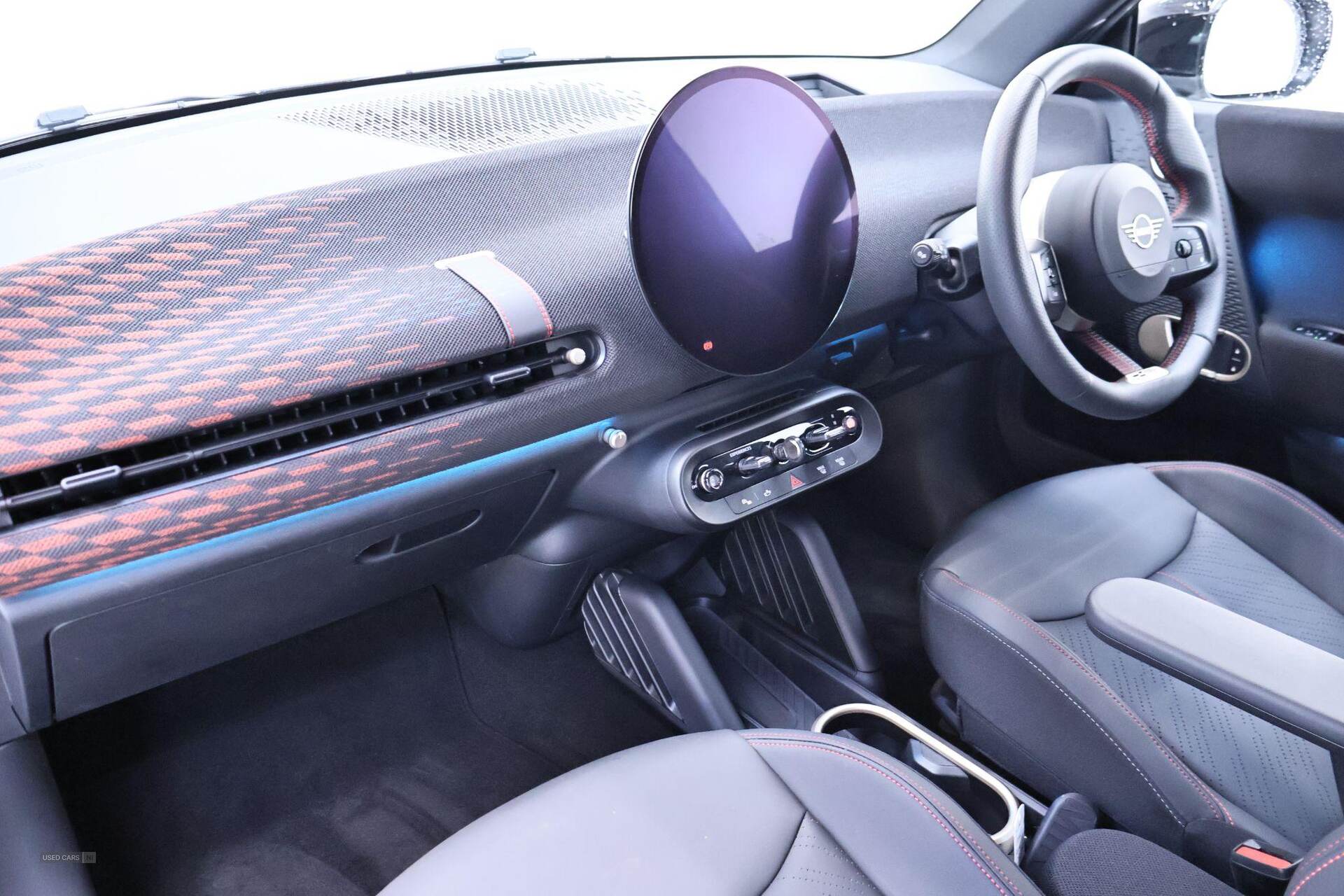 Jun 2024 MINI Hatch Cooper 135kW E Sport [Level 1] 41kWh 3dr Auto