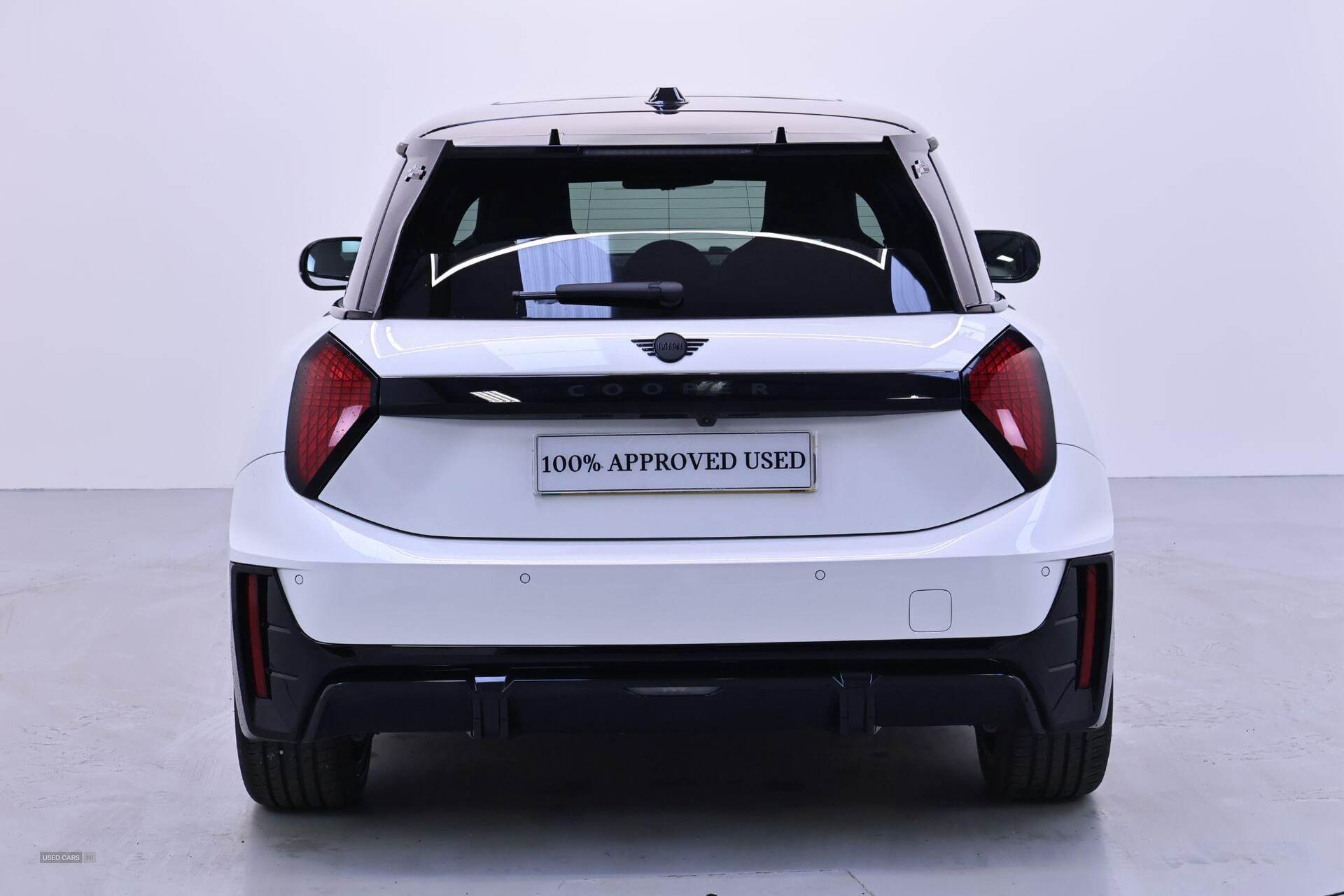 Jun 2024 MINI Hatch Cooper 135kW E Sport [Level 1] 41kWh 3dr Auto