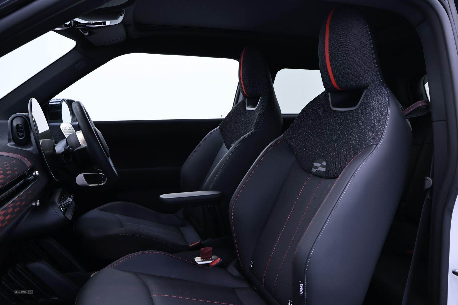 Jun 2024 MINI Hatch Cooper 135kW E Sport [Level 1] 41kWh 3dr Auto