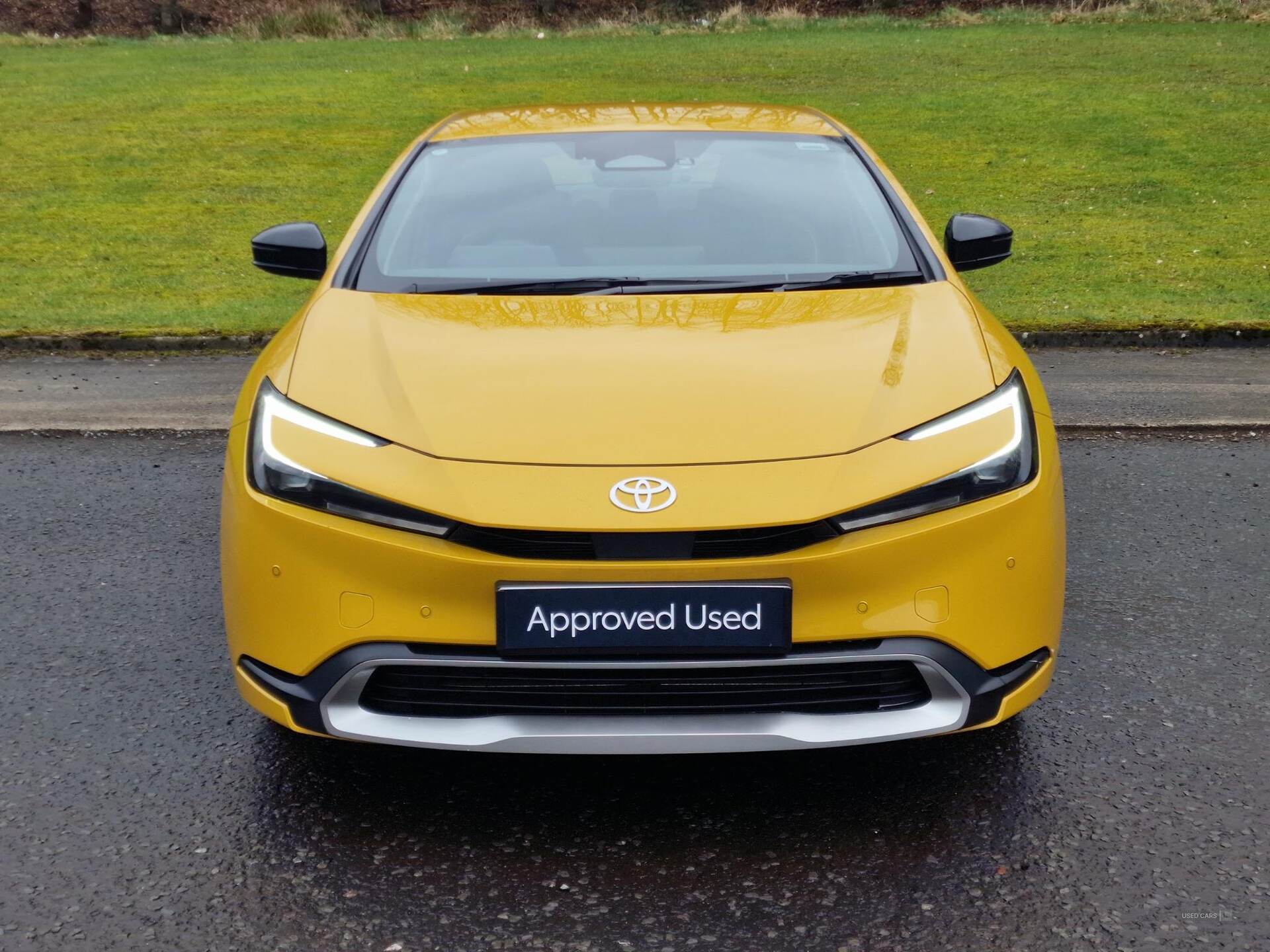 Jan 2025 Toyota Prius 2.0 PHEV Design 5dr CVT