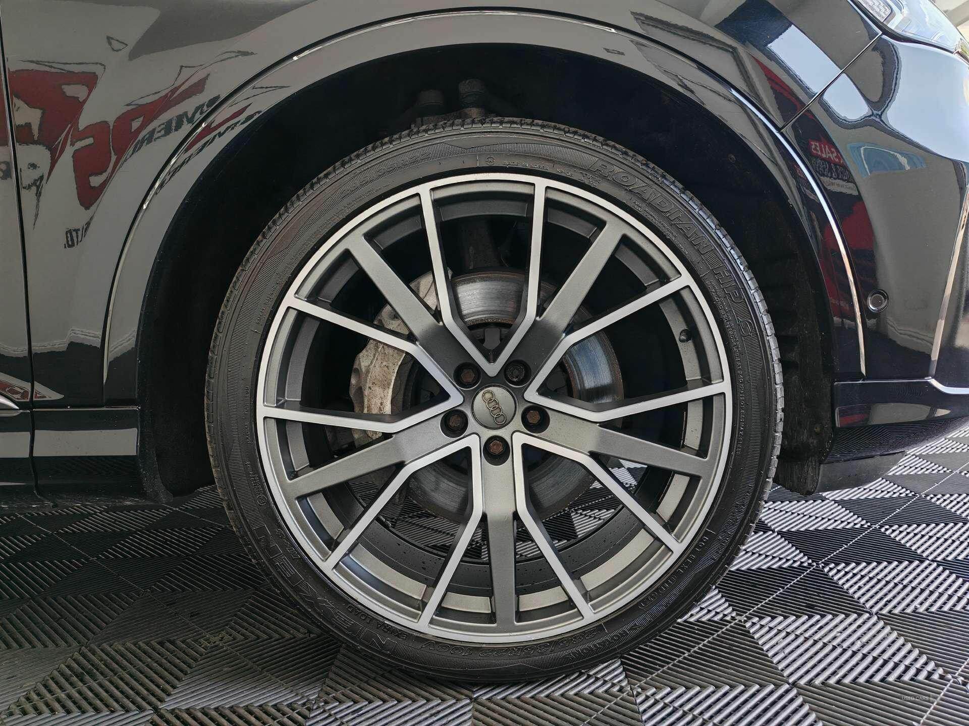 Jan 2020 Audi Q7 50 TDI Quattro S Line 5dr Tiptronic
