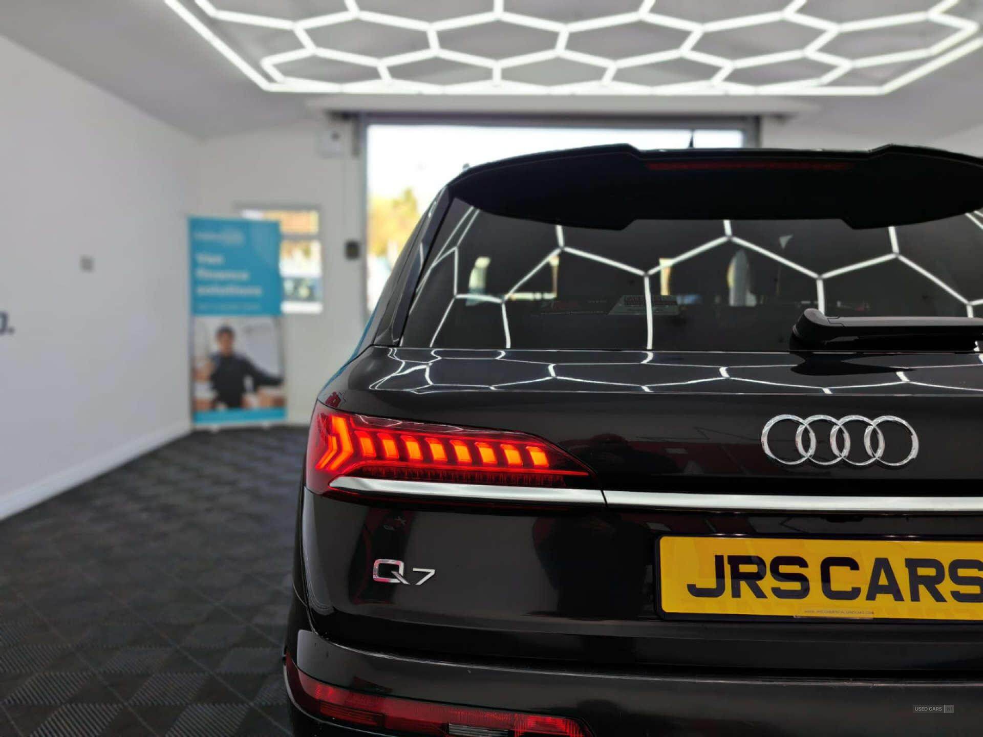 Jan 2020 Audi Q7 50 TDI Quattro S Line 5dr Tiptronic