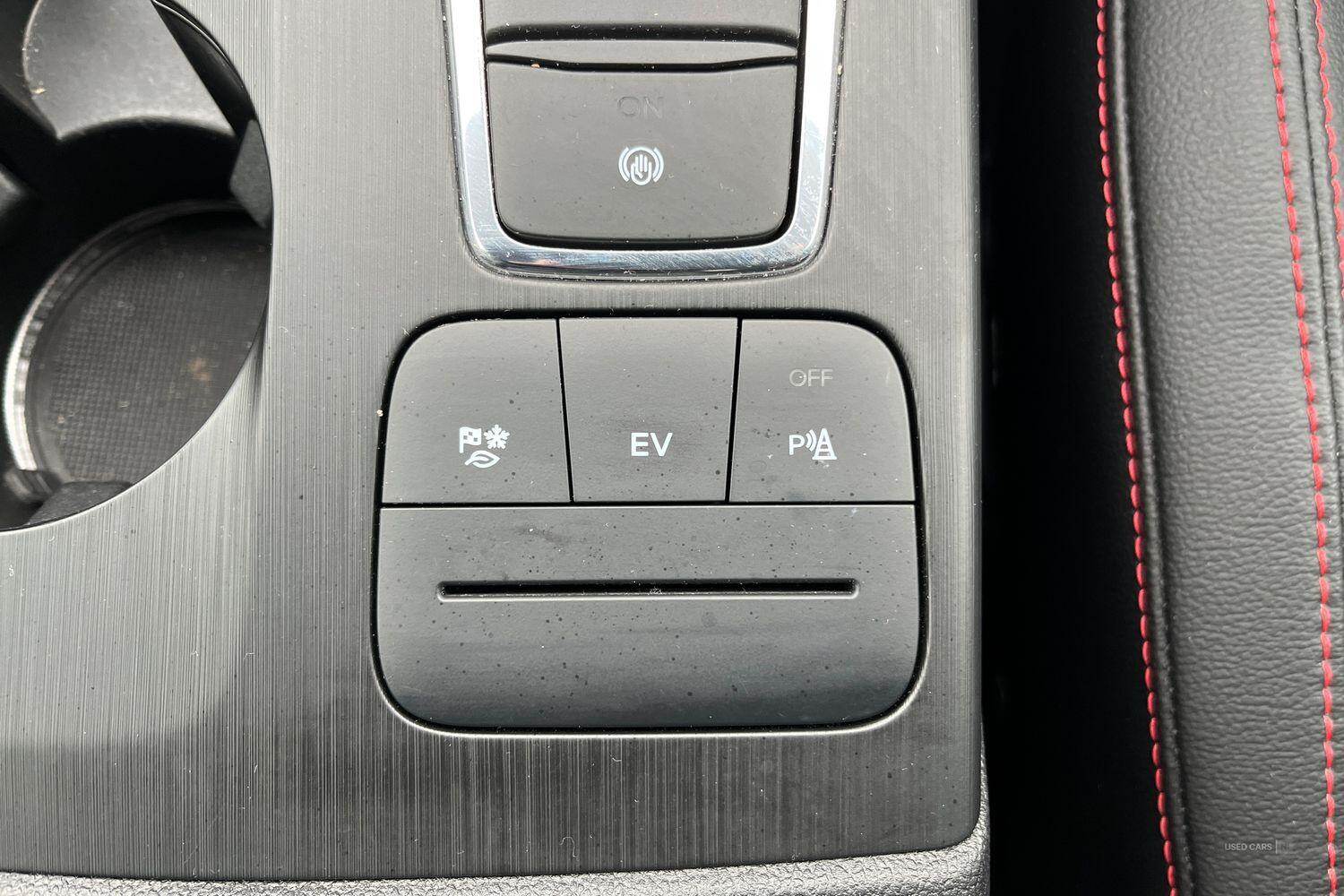 Sep 2023 Ford Kuga 2.5 PHEV ST-Line X Edition 5dr CVT