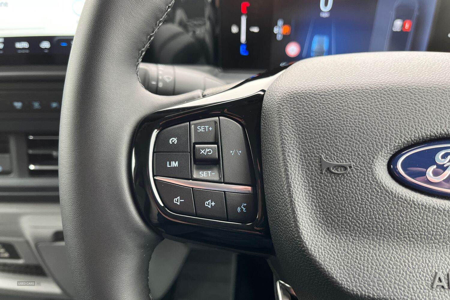 Dec 2024 Ford Transit Custom 100kW 65kWh H1 Van Limited Auto