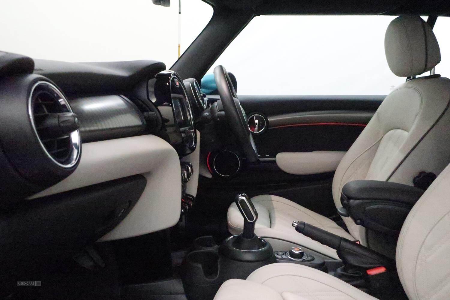 Mar 2021 MINI Convertible 1.5 Cooper Exclusive II 2dr Auto