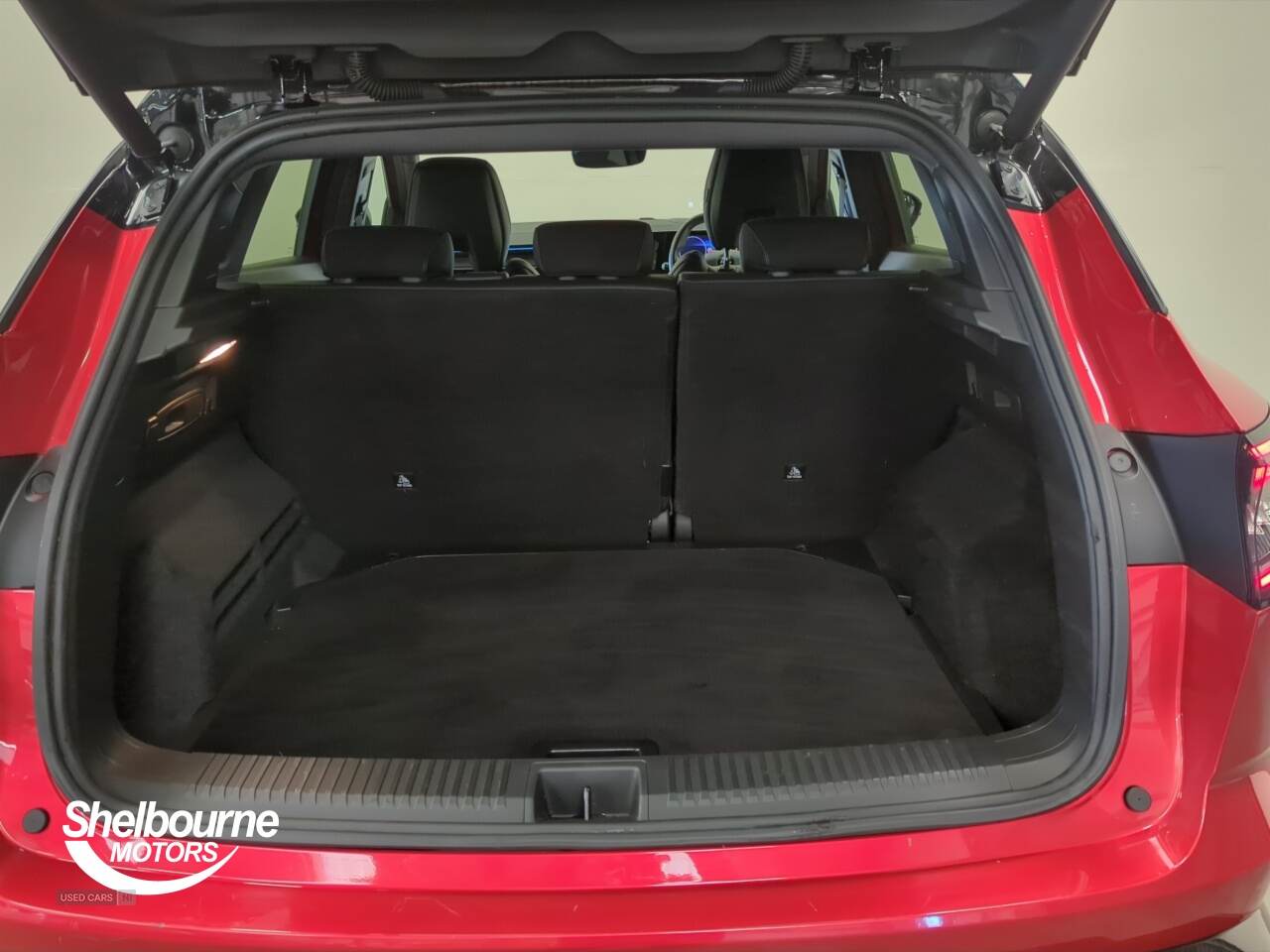 Oct 2023 Renault Austral E-Tech FHEV Techno Esprit Alpine 5dr Auto