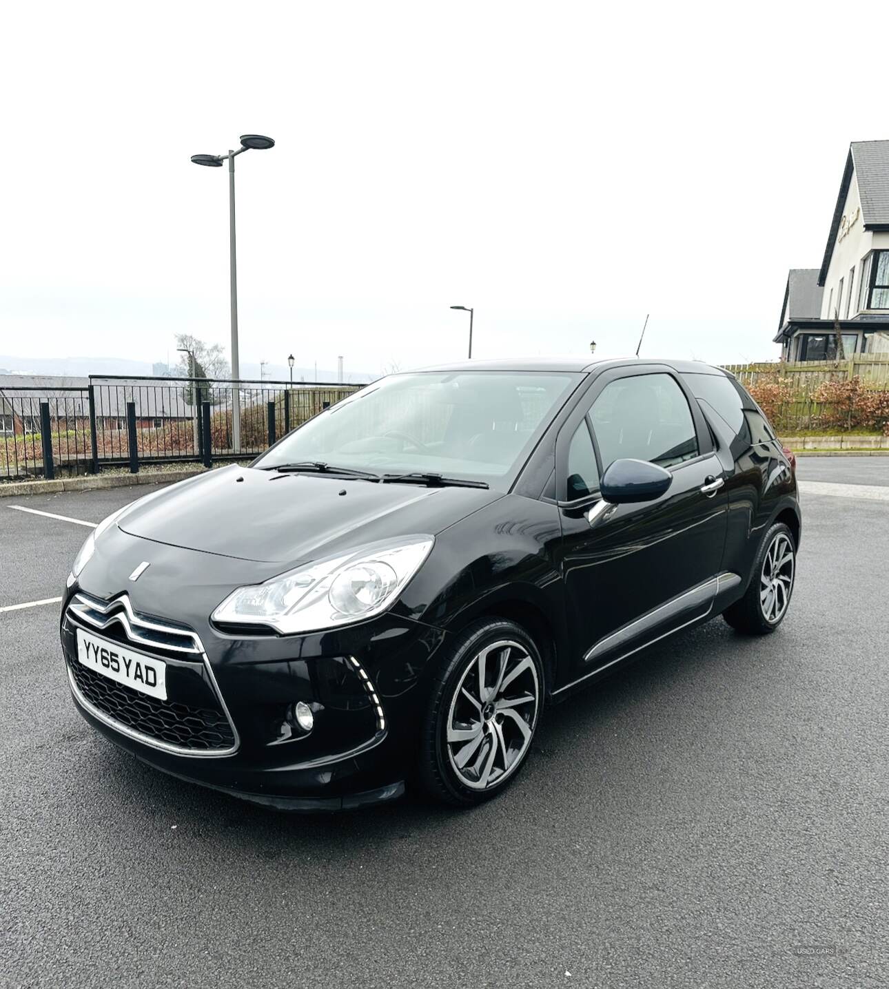 Nov 2015 DS 3 1.6 BlueHDi DStyle Nav 3dr
