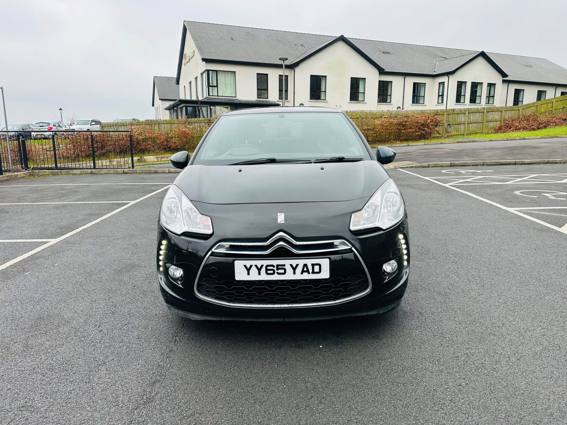 Nov 2015 DS 3 1.6 BlueHDi DStyle Nav 3dr