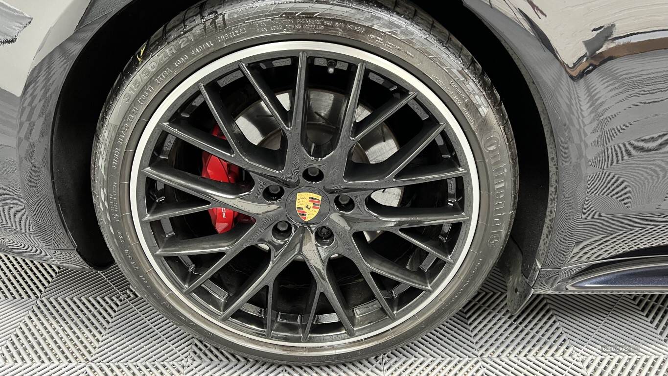 Jan 2019 Porsche Panamera 4.0 V8 Turbo GTS 5dr PDK