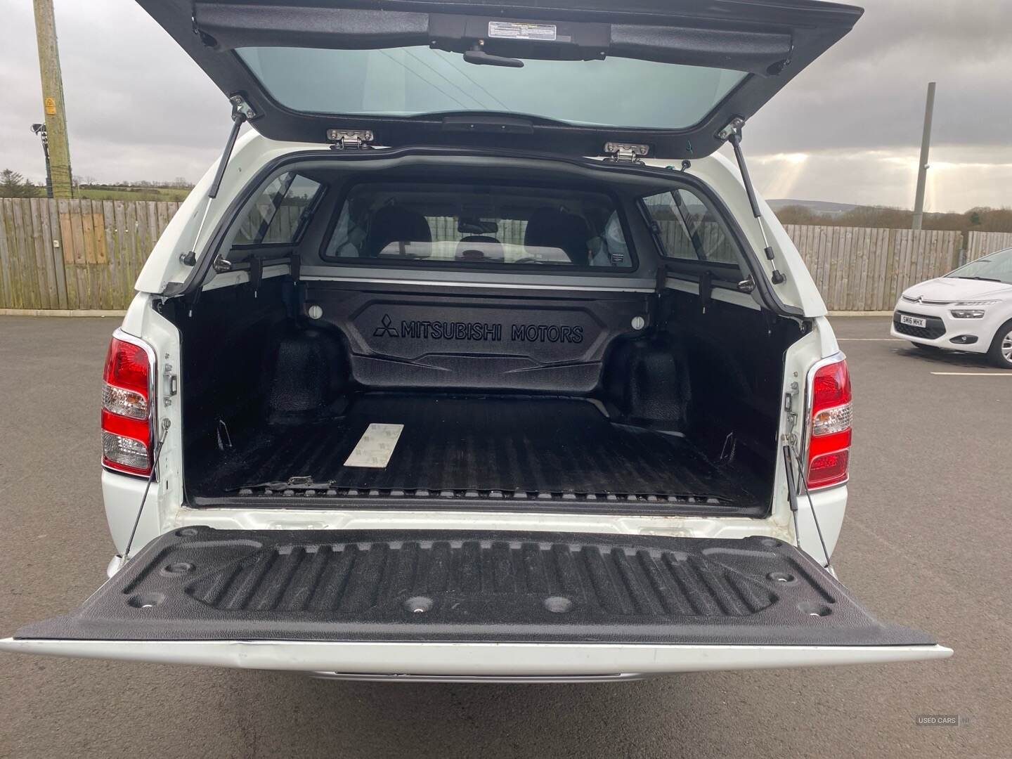 Mar 2019 Mitsubishi L200 Double Cab DI-D 178 Barbarian 4WD