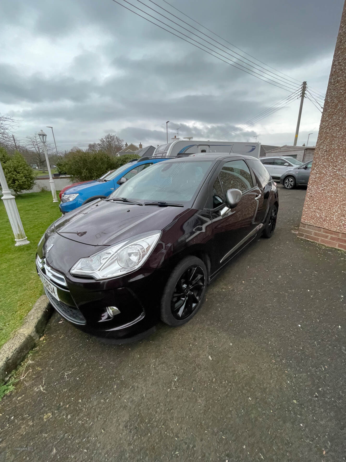 Jan 2015 Citroen DS3 1.6 e-HDi Airdream DStyle Plus 3dr