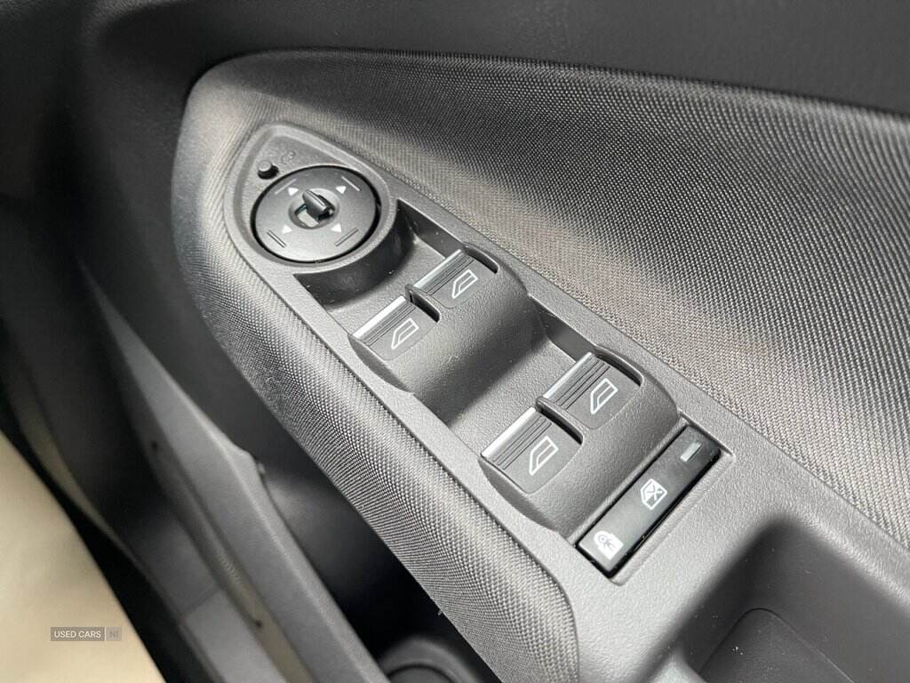 Apr 2019 Ford C-max 1.0 EcoBoost 125 Titanium 5dr