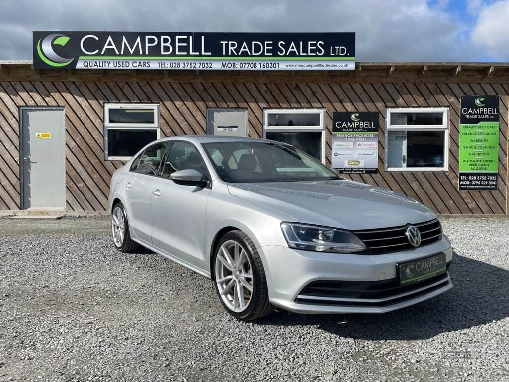 Dec 2014 Volkswagen Jetta 2.0 TDI SE 4dr
