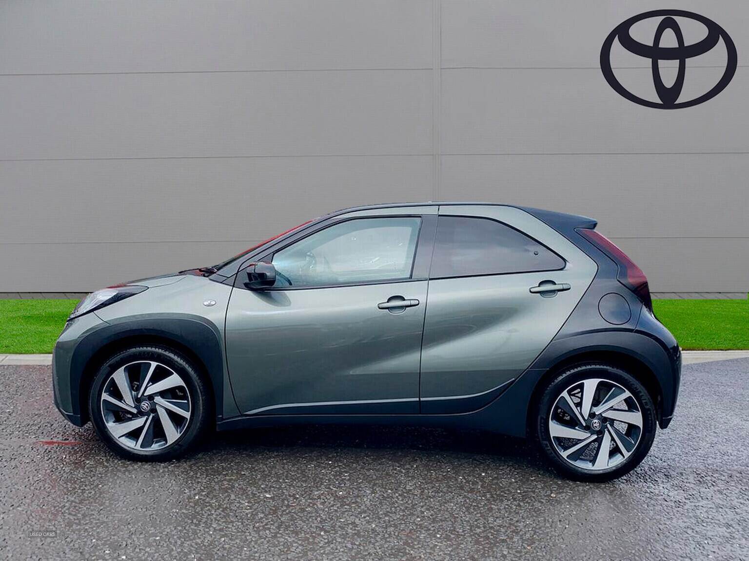 Sep 2023 Toyota Aygo X 1.0 Vvt-I Edge 5Dr