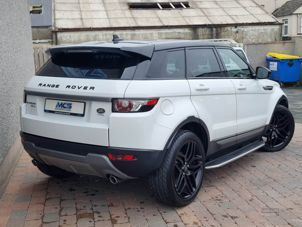 Oct 2014 Land Rover Range Rover Evoque 2.2 SD4 Pure 5dr Auto [9]