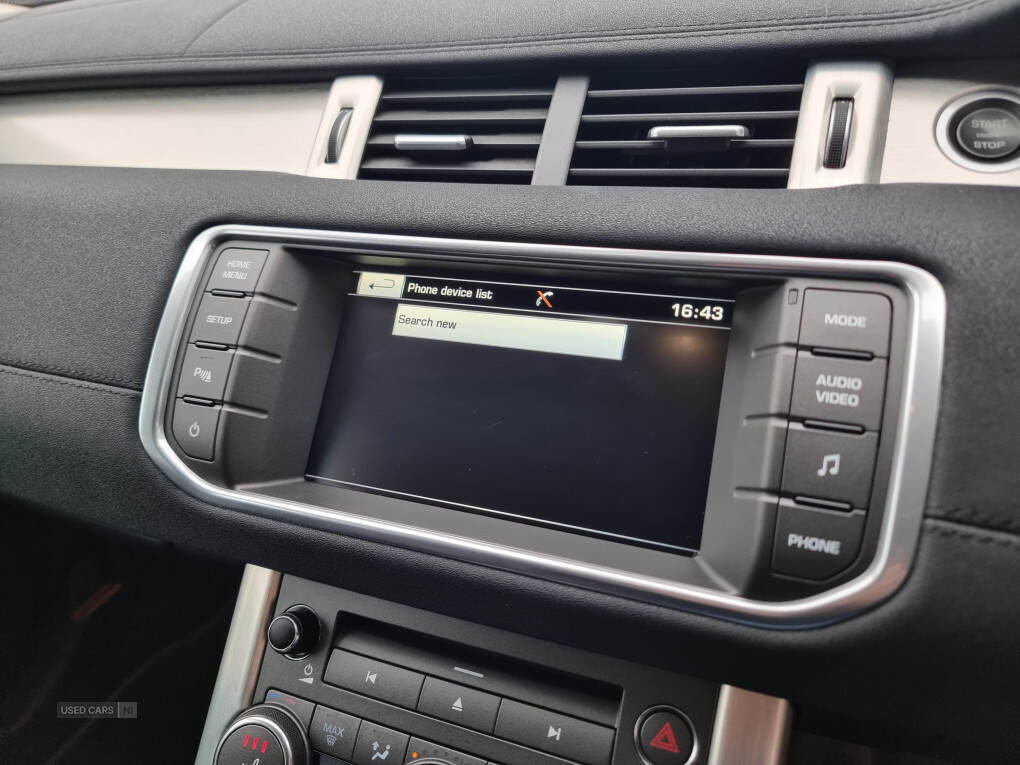 Oct 2014 Land Rover Range Rover Evoque 2.2 SD4 Pure 5dr Auto [9]