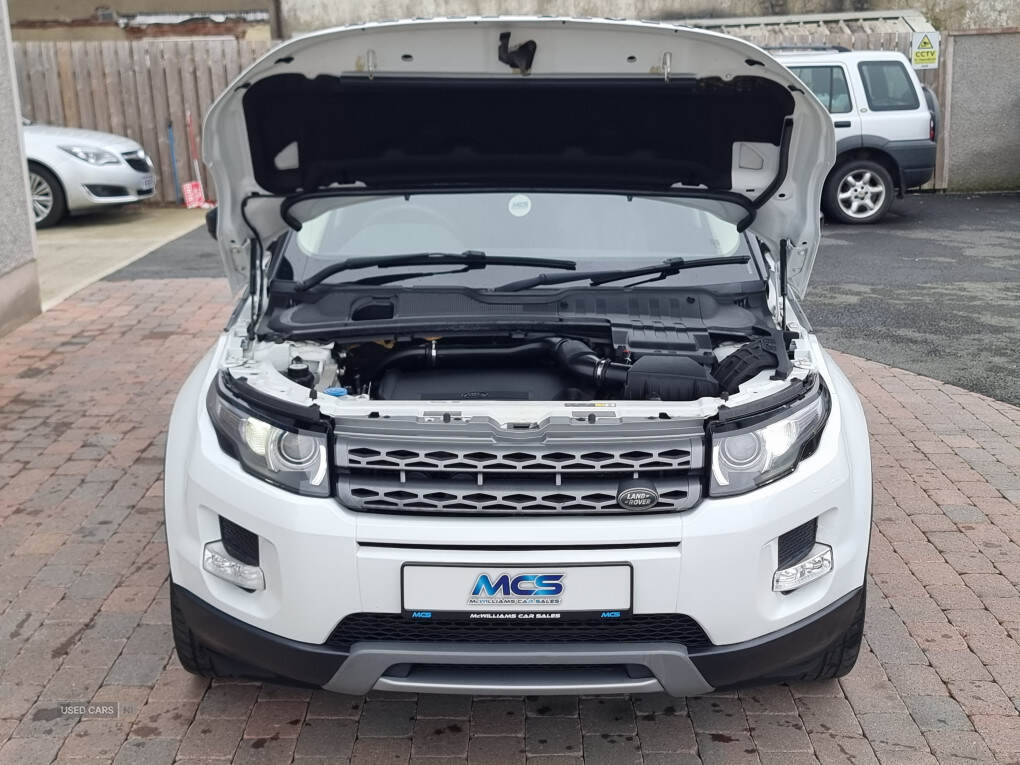 Oct 2014 Land Rover Range Rover Evoque 2.2 SD4 Pure 5dr Auto [9]