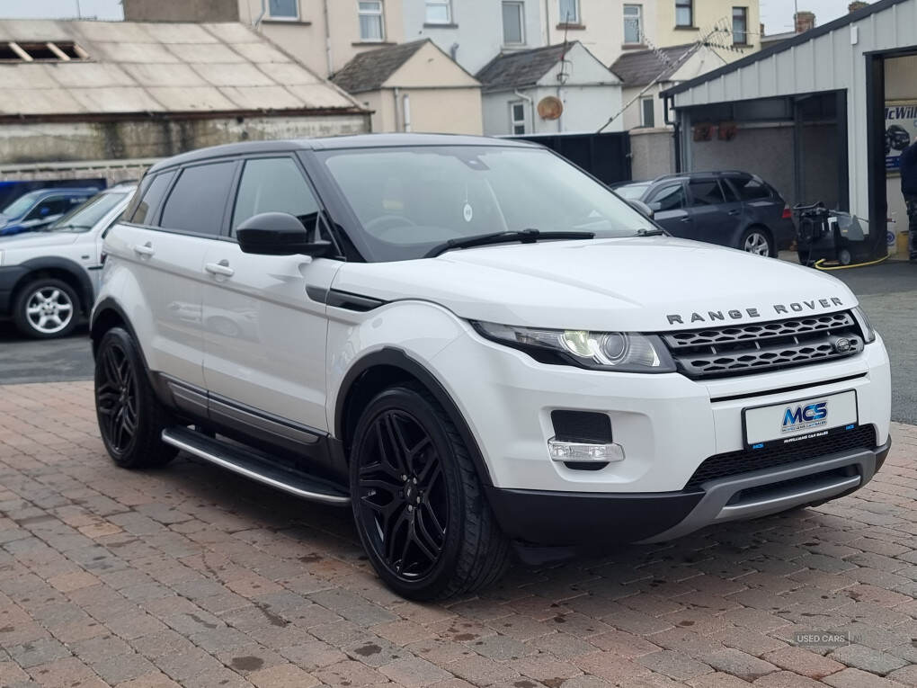 Oct 2014 Land Rover Range Rover Evoque 2.2 SD4 Pure 5dr Auto [9]