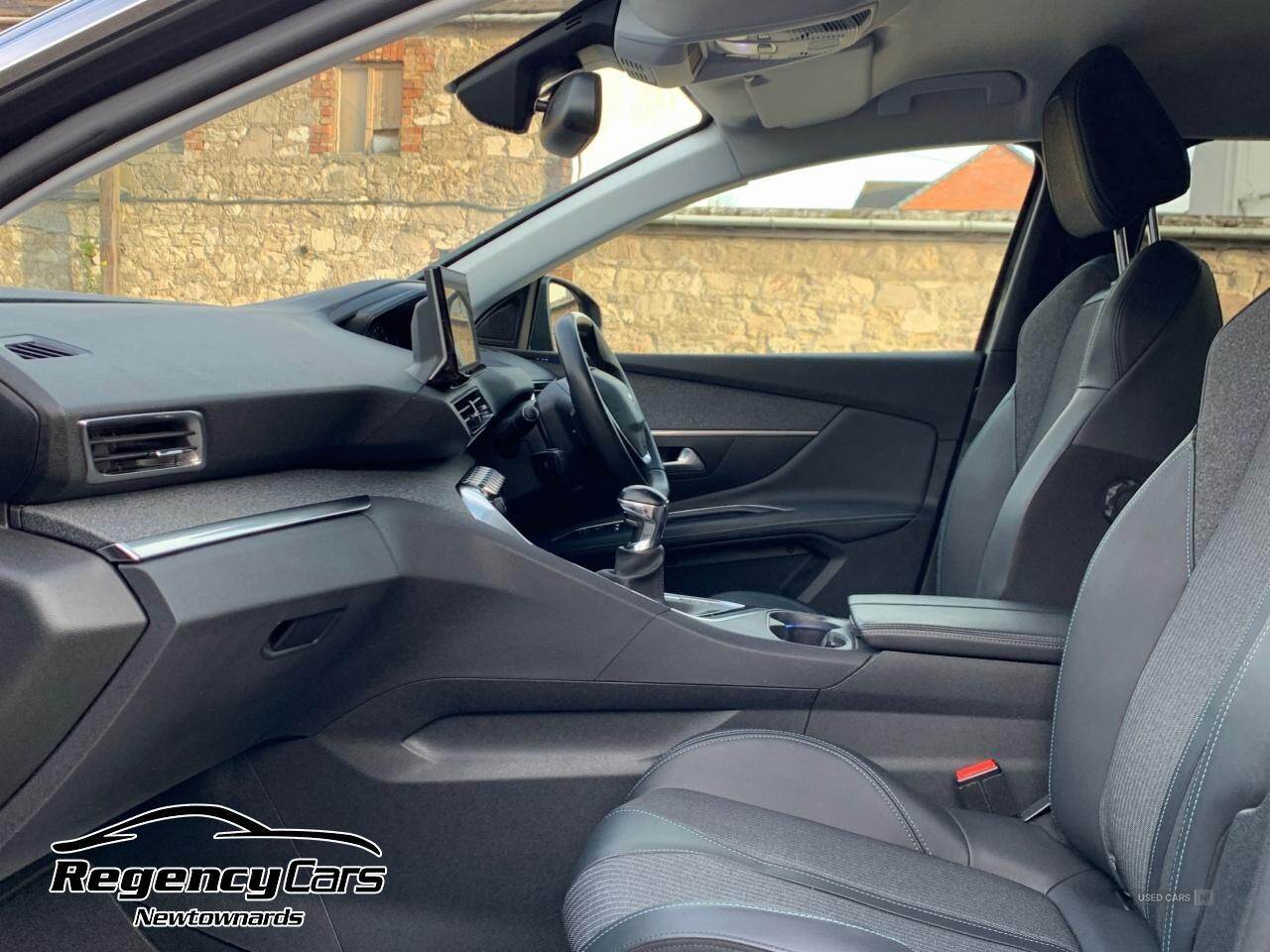 Nov 2021 Peugeot 3008 1.2 PureTech Allure Premium 5dr