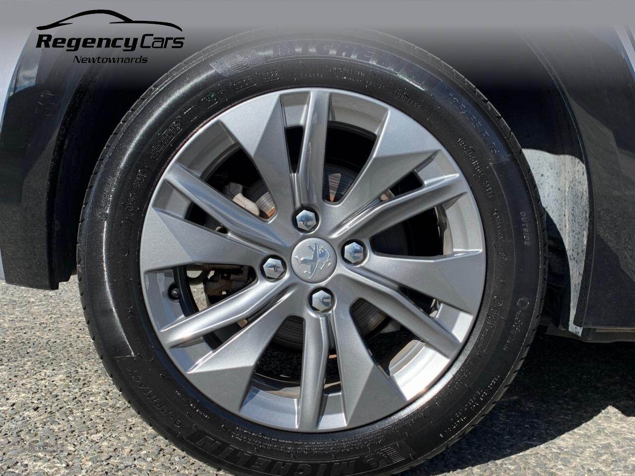 Jan 2023 Peugeot 208 100kW Allure Premium + 50kWh 5dr Auto