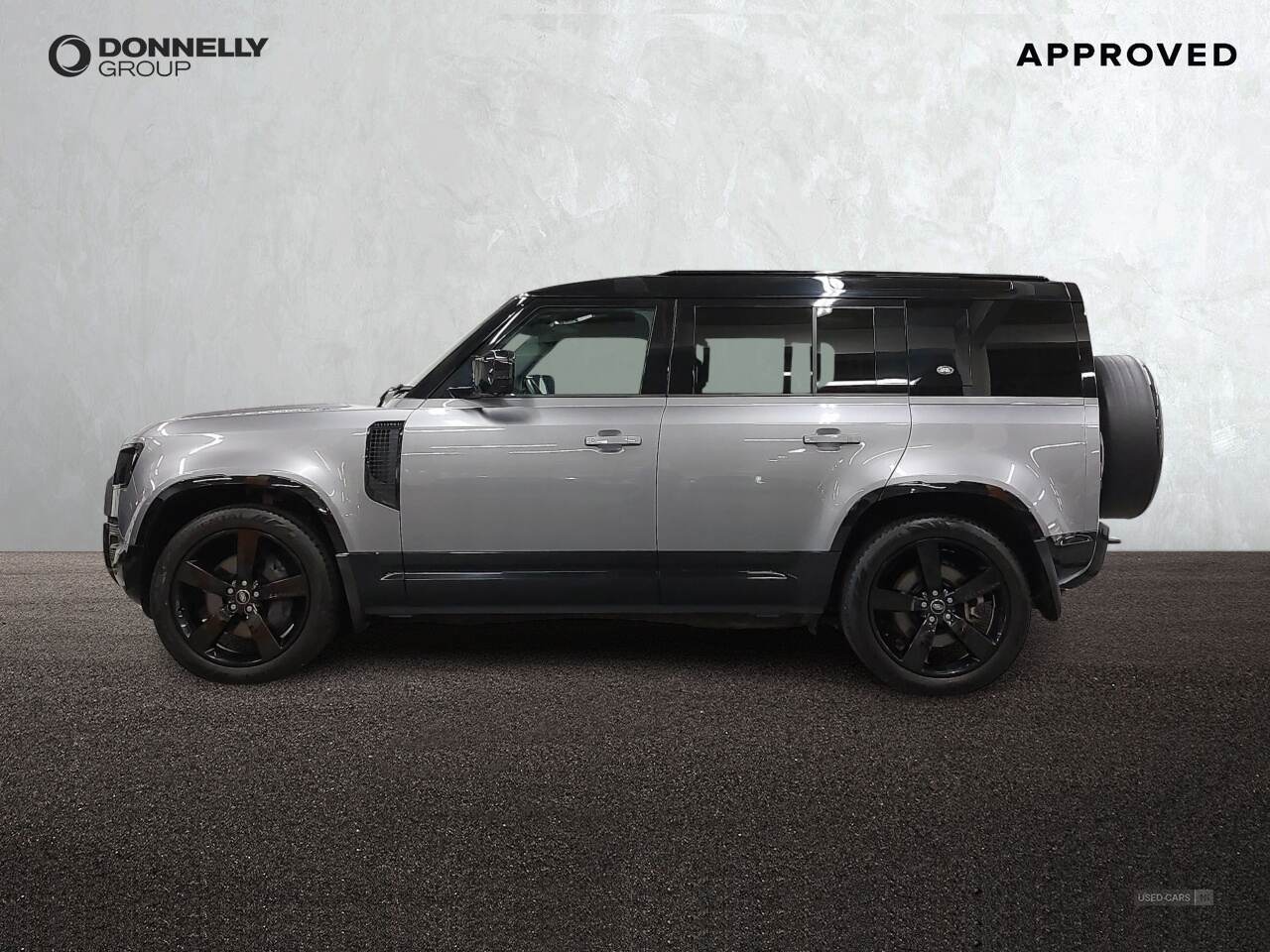 Mar 2023 Land Rover Defender 3.0 D300 X-Dynamic HSE 110 5dr Auto