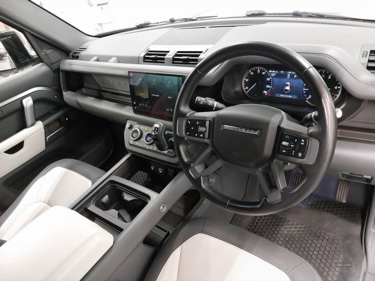 Mar 2023 Land Rover Defender 3.0 D300 X-Dynamic HSE 110 5dr Auto