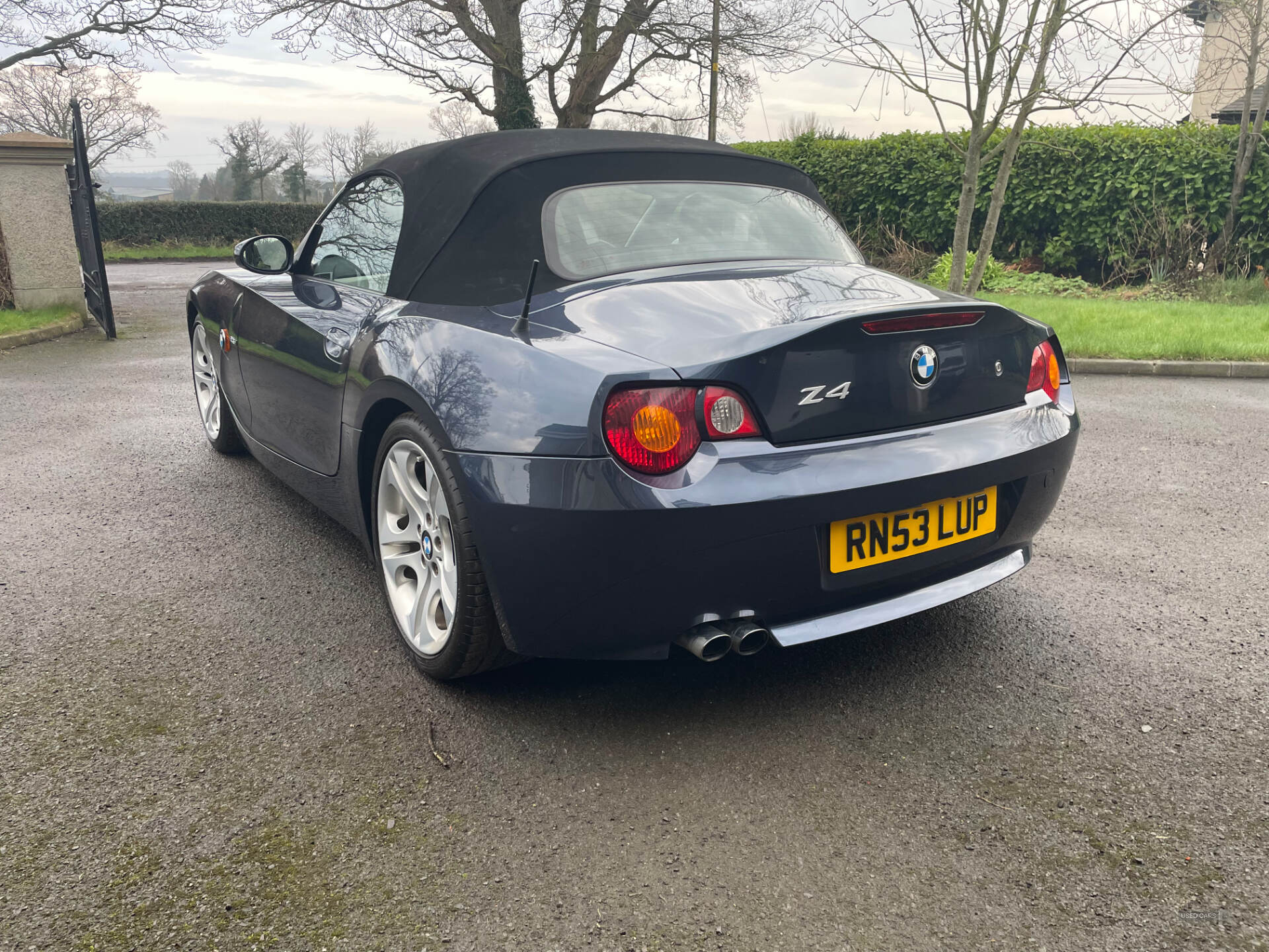 Dec 2003 BMW Z4 2.5i SE 2dr