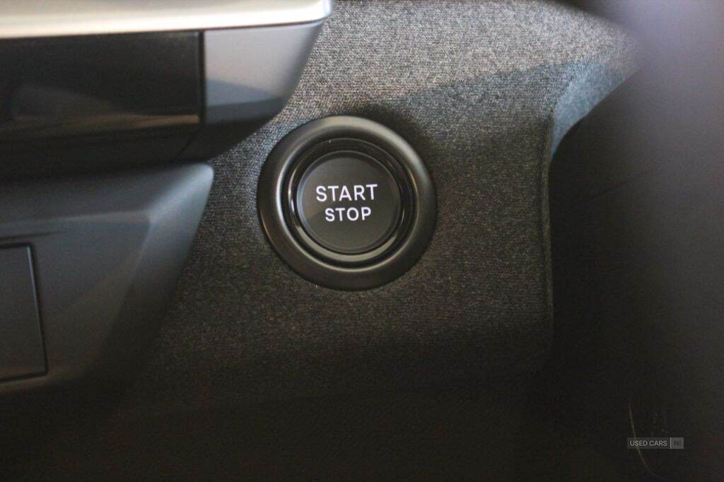  2025 Vauxhall Grandland Electric 157kW 73kWh GS Auto 5dr