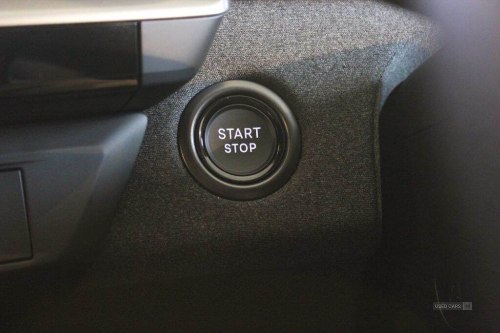  2025 Vauxhall Grandland Electric 157kW 73kWh GS Auto 5dr