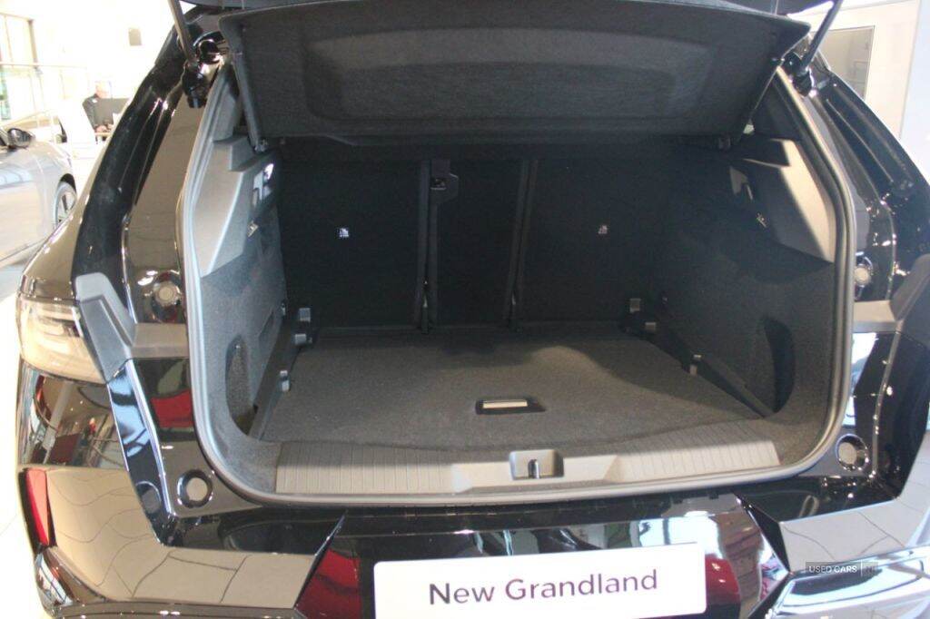  2025 Vauxhall Grandland Electric 157kW 73kWh GS Auto 5dr