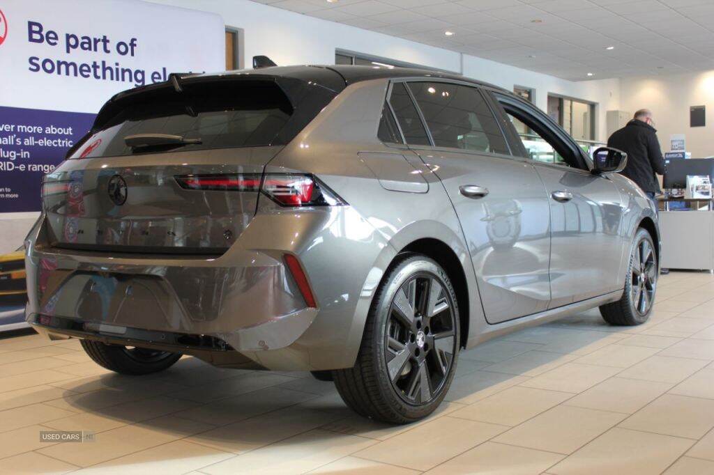 2025 Vauxhall Astra Electric 115kW GS 54kWh